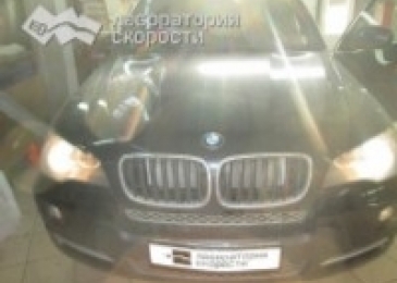 Чип-тюнинг с отключением и удалением сажевого фильтра на BMW X5 3.0d 235hp 2008 года выпуска